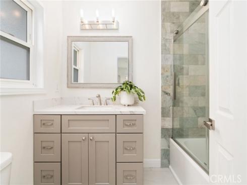860 Sycamore Avenue, La Habra, CA