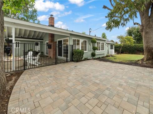 860 Sycamore Avenue, La Habra, CA