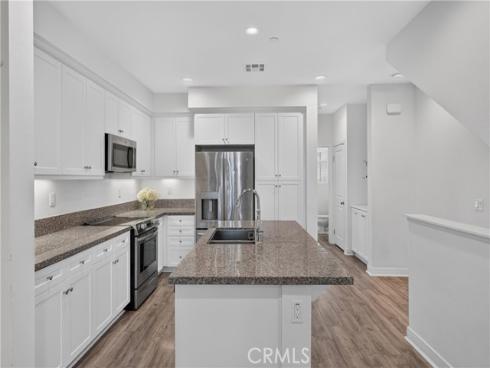 162 Reed 48 Lane, La Habra, CA