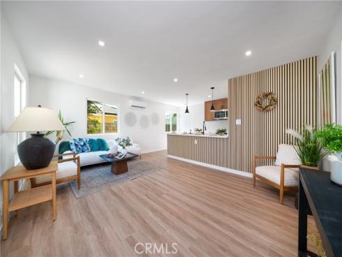 405 W 1st , La Habra, CA