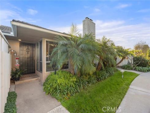 945 Glencliff , La Habra, CA