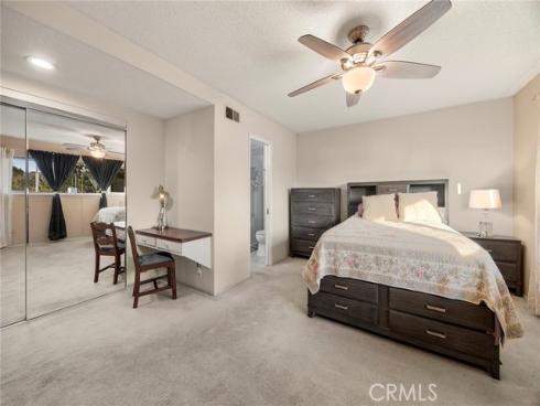 945 Glencliff , La Habra, CA