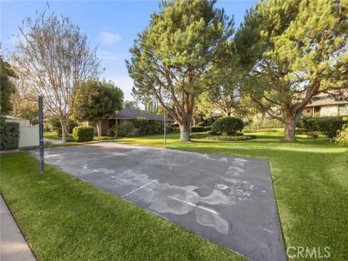 945 Glencliff , La Habra, CA
