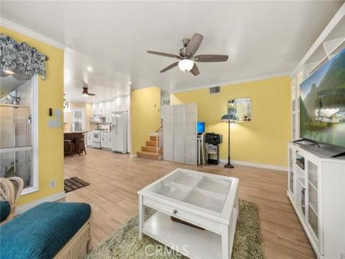945 Glencliff , La Habra, CA