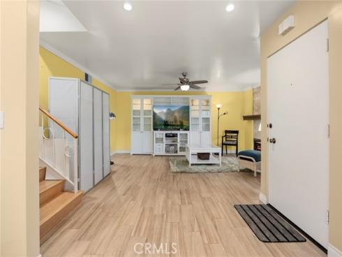 945 Glencliff , La Habra, CA