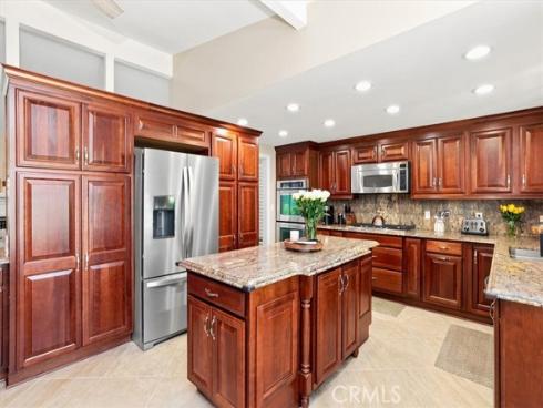 761 Sturbridge , La Habra, CA