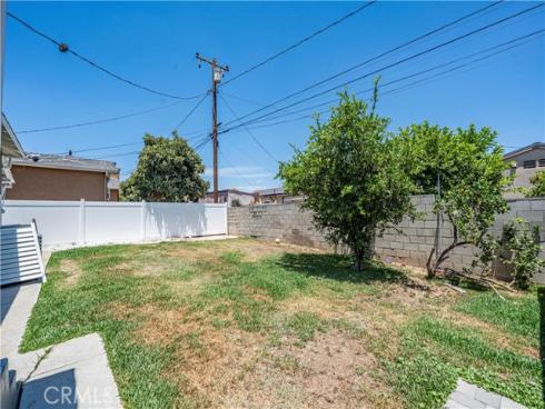 412 S Colfax Street, La Habra, CA