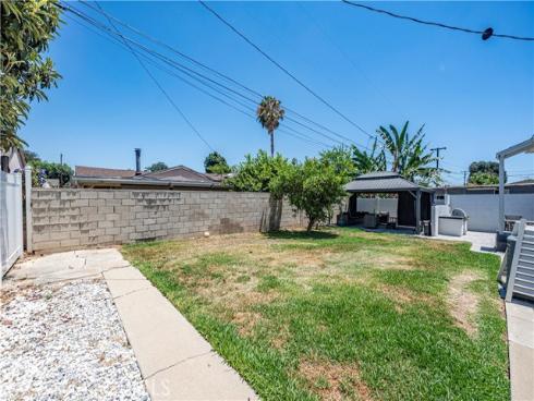 412 S Colfax Street, La Habra, CA