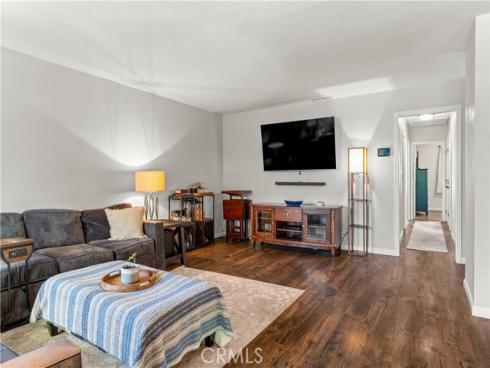 820  Durham  , La Habra, CA