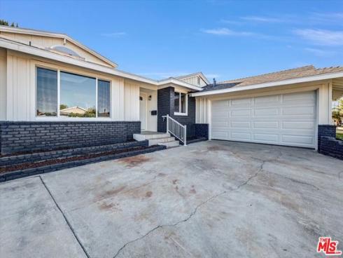 761 Candlewood Drive, La Habra, CA