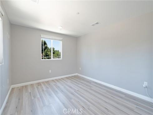 532 Mcfadden , La Habra, CA