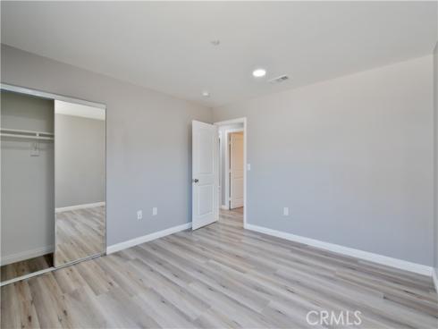 532 Mcfadden , La Habra, CA