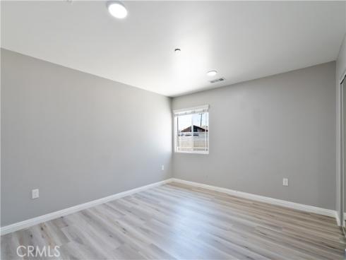 532 Mcfadden , La Habra, CA
