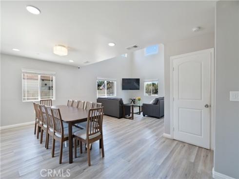 532 Mcfadden , La Habra, CA