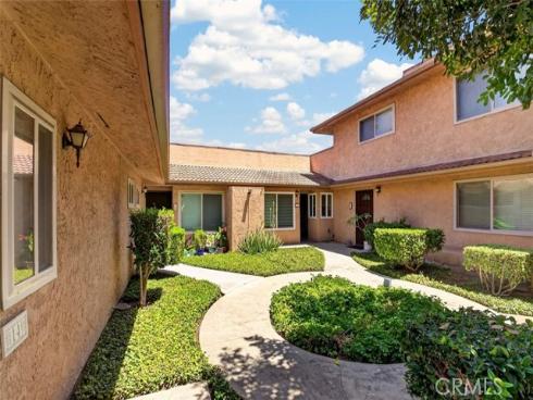 901 N Citrus Drive 12A , La Habra, CA