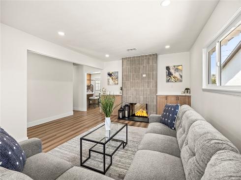 241 Marin , La Habra, CA