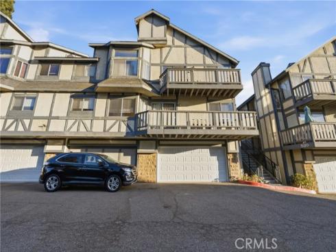 527 S Walnut 3 , La Habra, CA