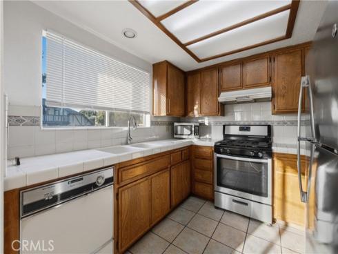 527 S Walnut 3 , La Habra, CA