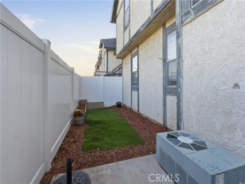 527 S Walnut 3 , La Habra, CA
