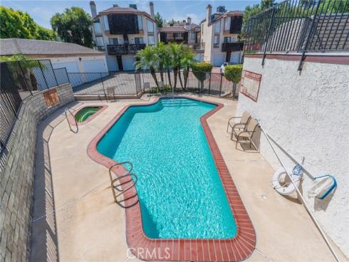 950 W Lambert 9 Road, La Habra, CA