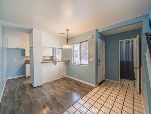 950 W Lambert 9 Road, La Habra, CA