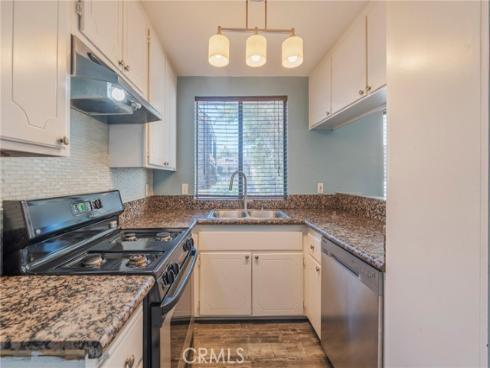 950 W Lambert 9 Road, La Habra, CA