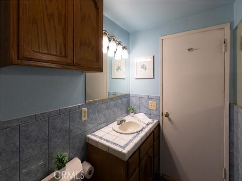 1700 W El Portal , La Habra, CA