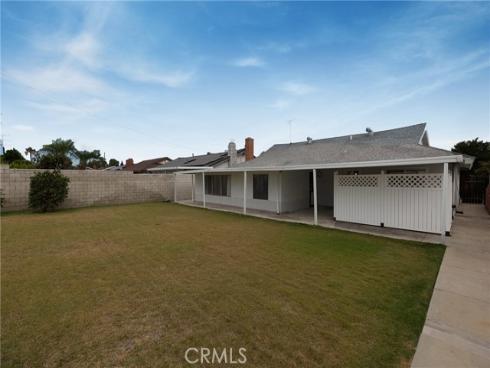 1700 W El Portal , La Habra, CA