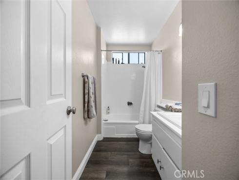 1042 E La Habra 227 Boulevard, La Habra, CA