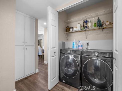 1042 E La Habra 227 Boulevard, La Habra, CA