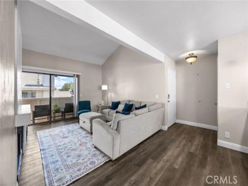 1042 E La Habra 227 Boulevard, La Habra, CA