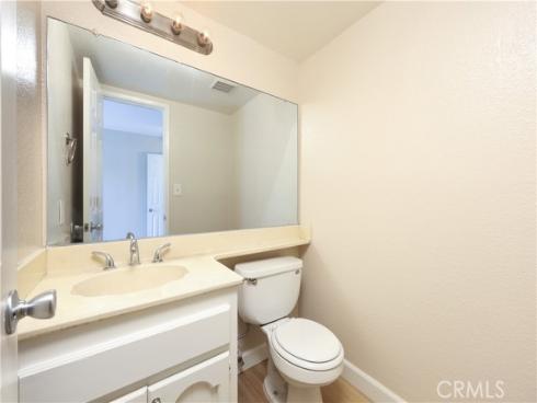 409 W Mountain View 3 Avenue, La Habra, CA