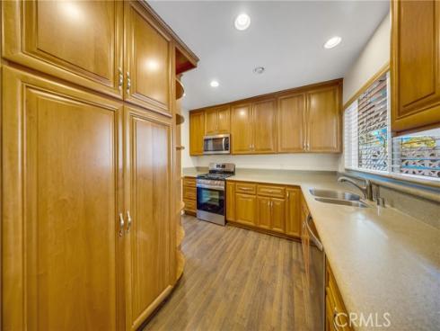 2440 Bancroft , La Habra, CA
