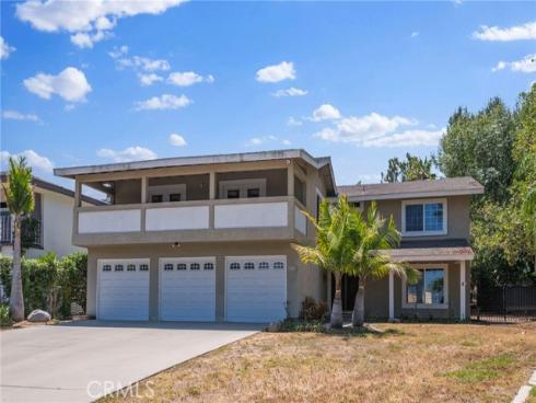 1541 Pinewood Place