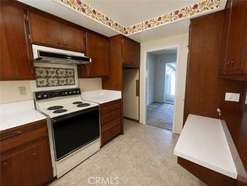 995 Glencliff Street, La Habra, CA