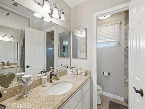 901 N Citrus 16 , La Habra, CA