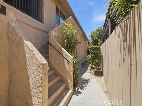 901 N Citrus 16 , La Habra, CA