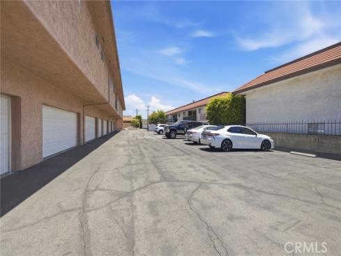 901 N Citrus 16 , La Habra, CA