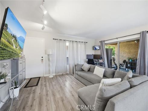 901 N Citrus 16 , La Habra, CA