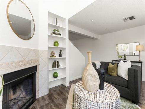 950 W Lambert 20 , La Habra, CA