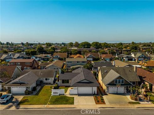5202 Del Sur Circle, La Palma, CA
