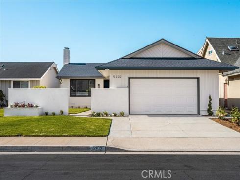 5202 Del Sur Circle, La Palma, CA