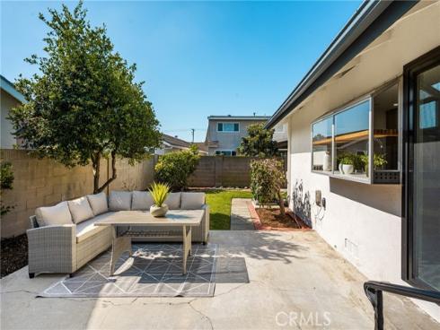 5202 Del Sur Circle, La Palma, CA