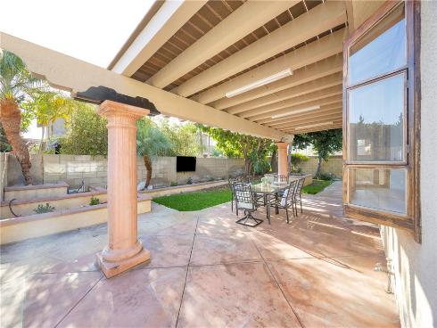 8101 Redford Lane, La Palma, CA