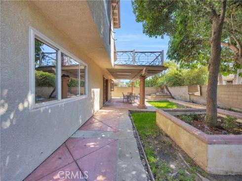 8101 Redford Lane, La Palma, CA