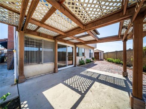 5642 Vinevale , La Palma, CA
