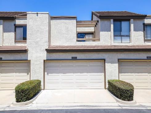 4841 Embassy 27 Circle, La Palma, CA