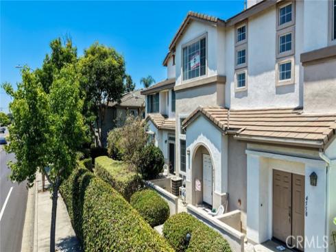 4560 Montecito Drive