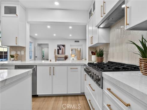 81 Zinnia Street , Ladera Ranch, CA
