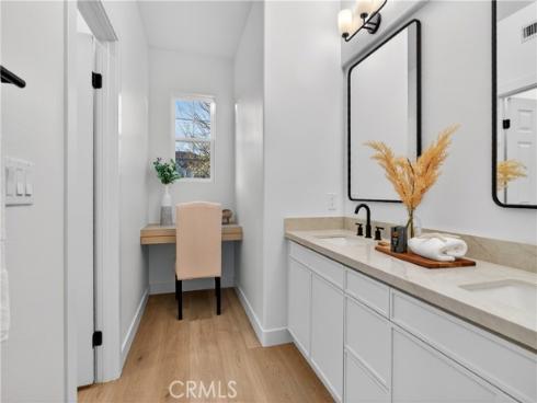 81 Zinnia Street , Ladera Ranch, CA